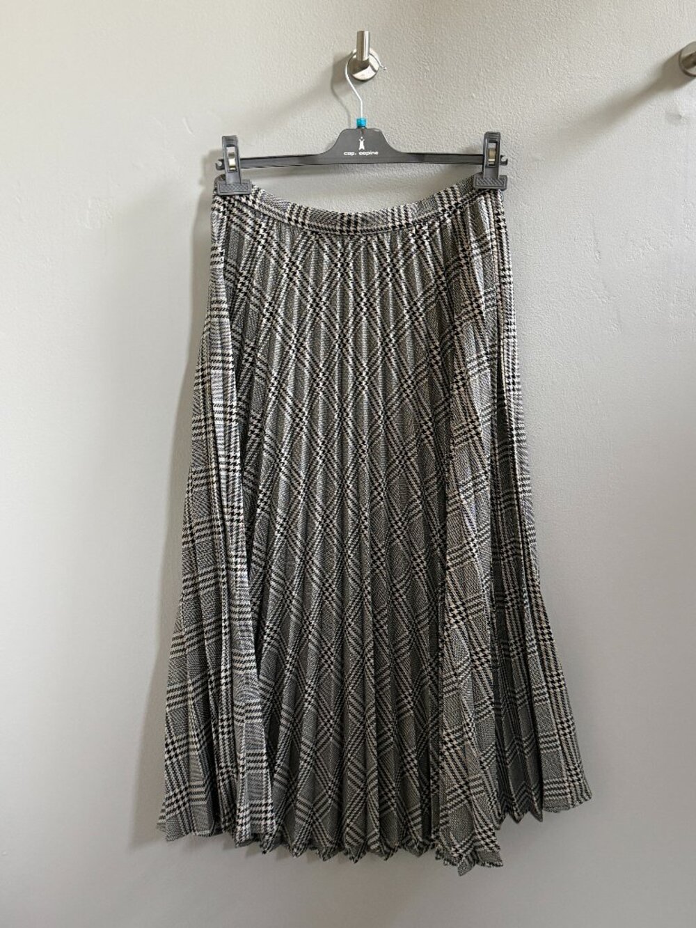 MANGO Checked Pleated Skirt - Picture 3 of 9